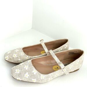 Steve Madden Daisy Mary Jane Flats Sz 7
